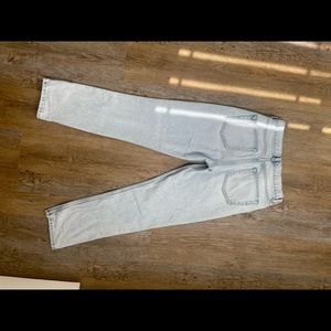 Reformation Cropped Jean